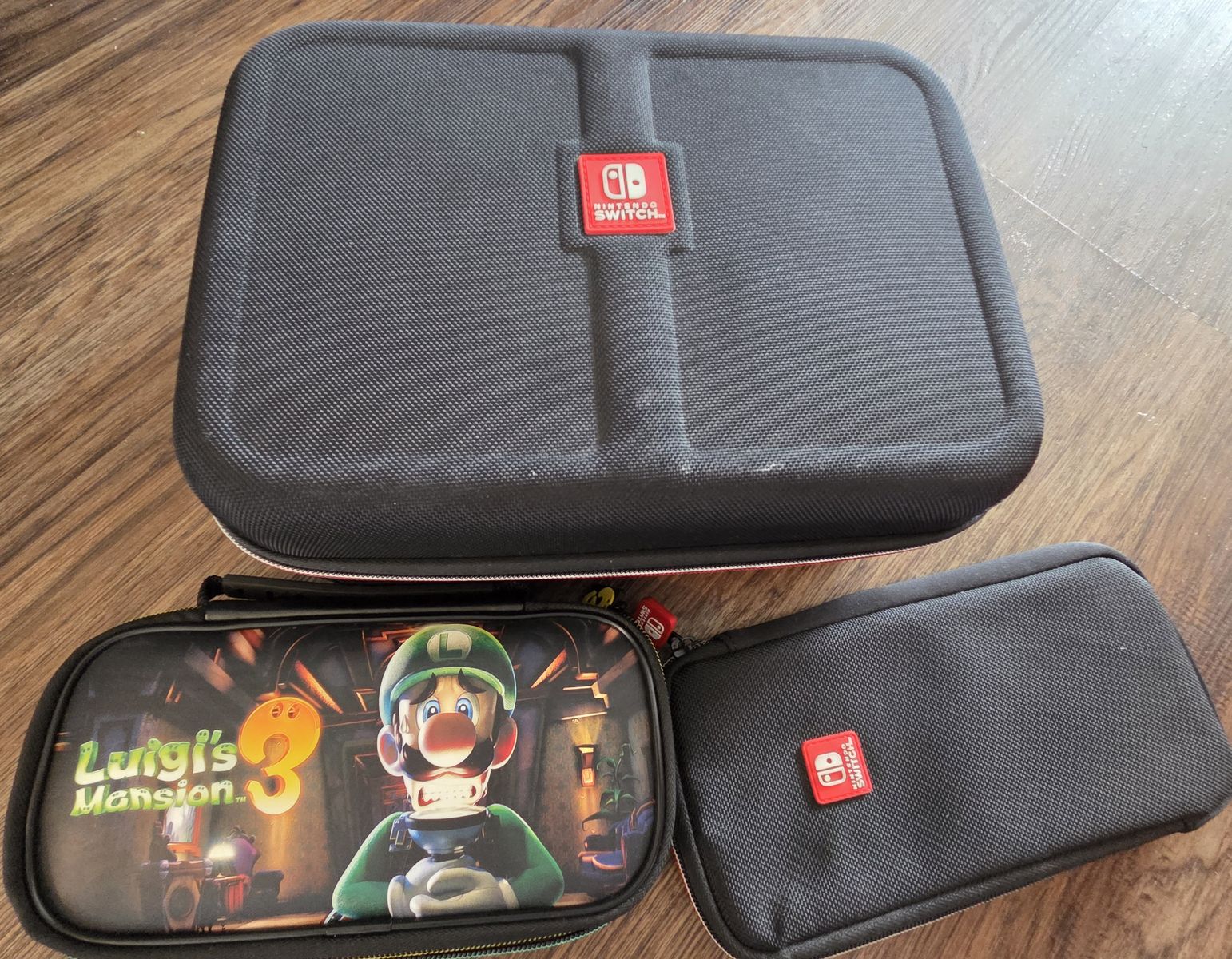 Nintendo switch cases charging dock