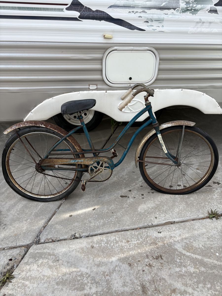 ***VINTAGE BICYCLE