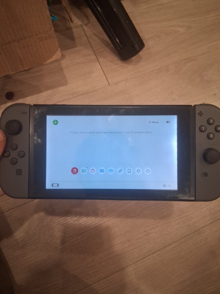Nintendo Switch w/dock
