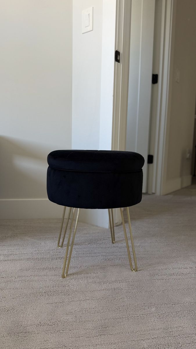 Black Contemporary Velvet Vanity Stool