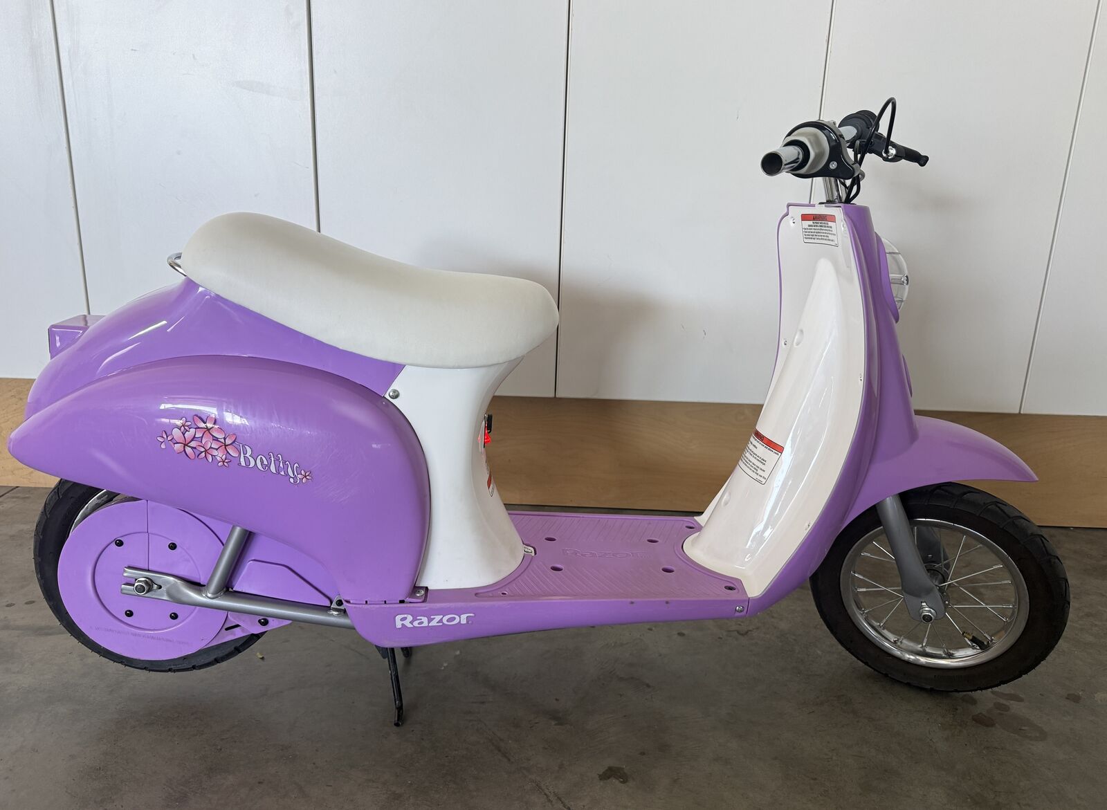 Electric Razor Scooter/Moped