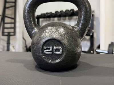 20 LB Kettlebell