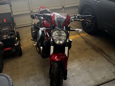 Ducati Monster 2020 *low miles*