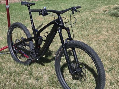 Trek Fuel EXe 9.8 - Large - eMTB - 2024