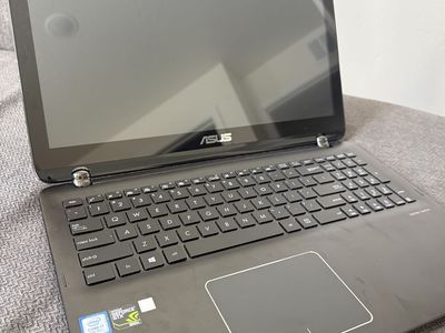 Asus 2-in-1 4k GaminG Laptop - Nvidia GTX