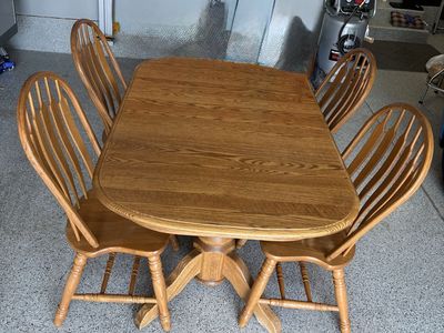 Oak Table and 4 chairs