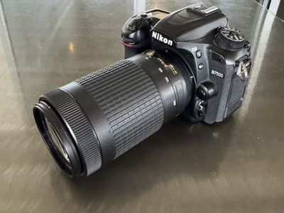 Nikon D7500 DSLR Camera (with 2 lenses)