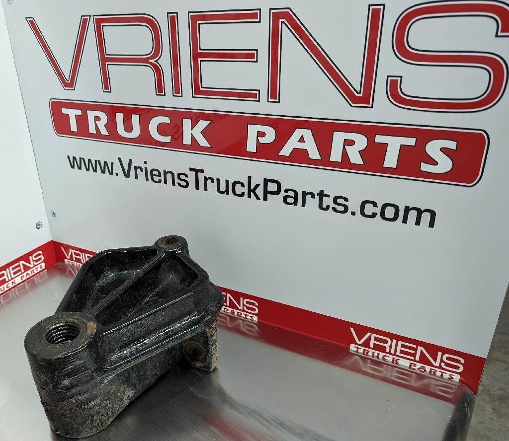 Kenworth W900 Spring Hanger