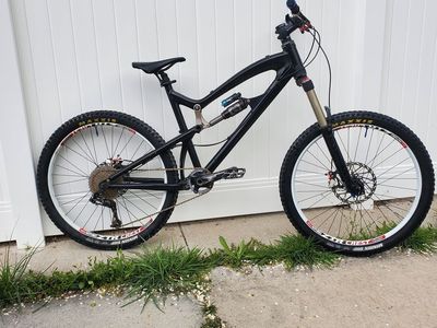 Santa Cruz Nomad 1 Large