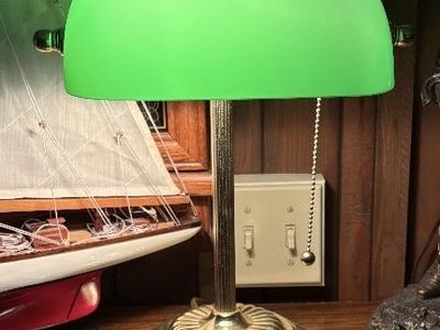 Vintage Brass Bankers Lamp/Pull Chain