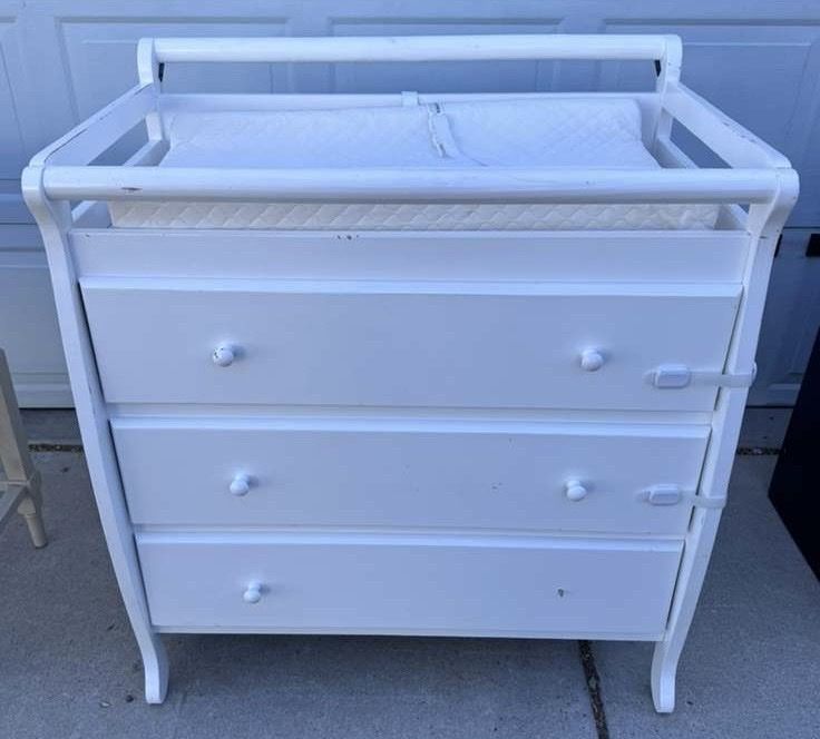 White changing table