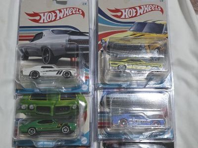 Hot Wheels American Scene 1:64 Die-Cast Car Set - 6 Cars, Sealed in Original Packaging