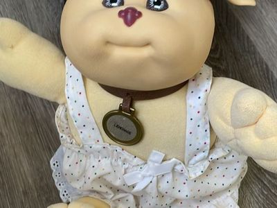Vintage 1983 CPK Cabbage Patch Kids Koosas Pet Dog Polka Dot Dress White Hair