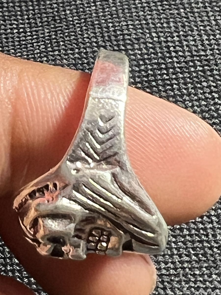 Main image 4