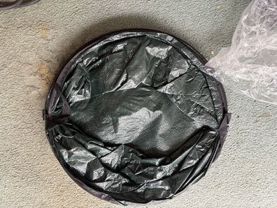 Collapsible garbage can