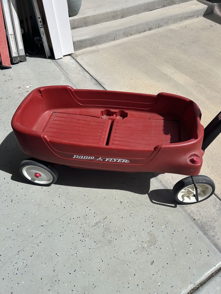 Radio Flyer Wagon