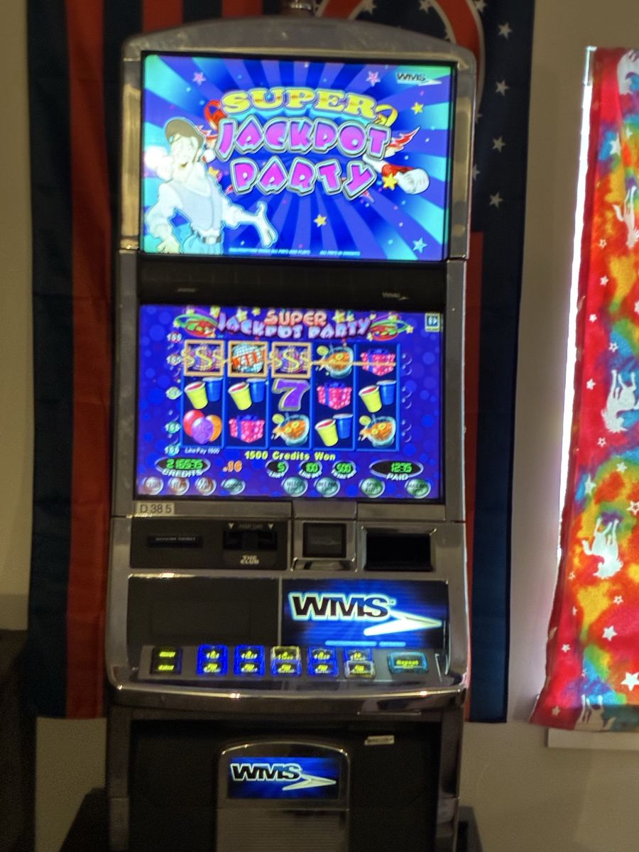 Jackpot Party Slot Machine
