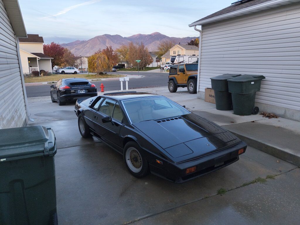 1987 Lotus Esprit