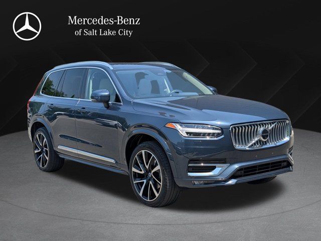 2023 Volvo XC90 B6 Plus Bright Theme 7P