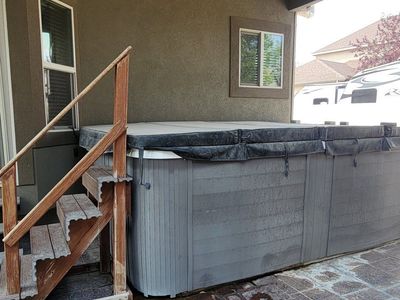 Barefoot swim spa