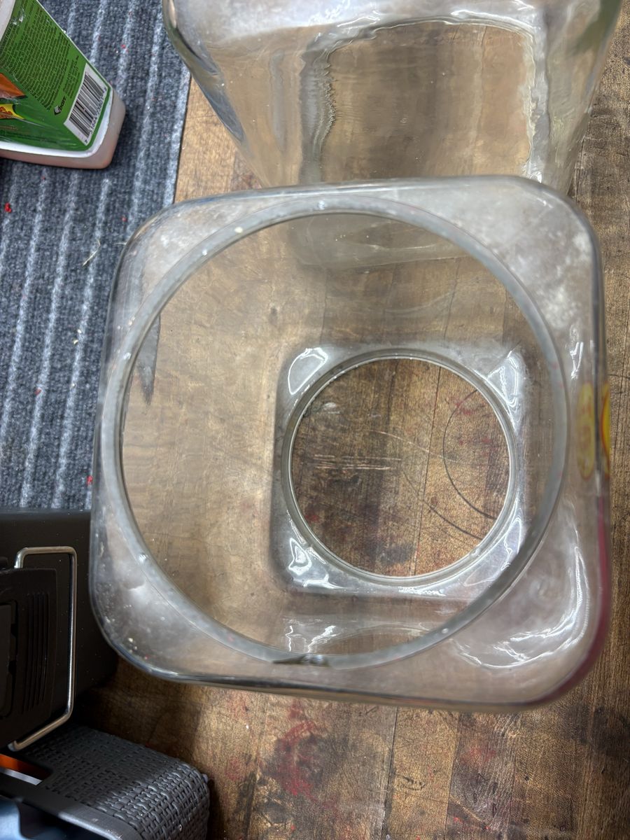 Main image 5