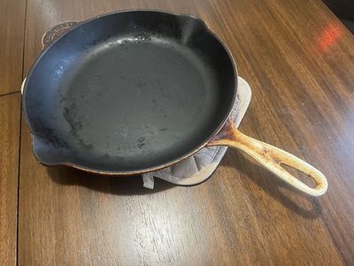 Le Creuset 12" Signature Enameled Cast Iron Skillets (2 available) - Pre-owned/Seasoned - Great condition