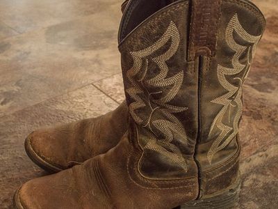 Cowboy/Horseback Riding boots