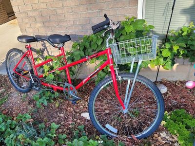 Tandem bike