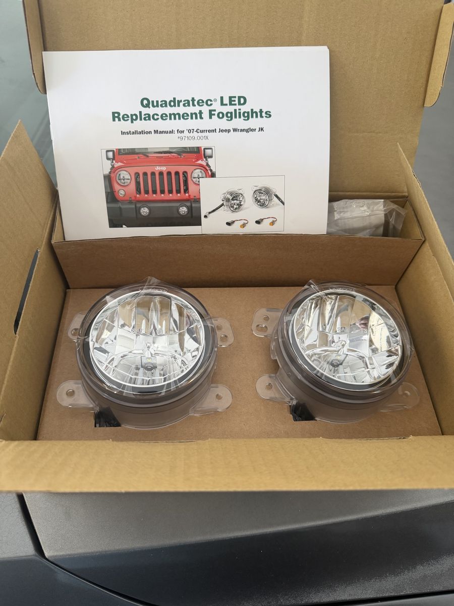 Quadratec LED Fog Lights Clear for 07-Current Jeep Wrangler JK, New