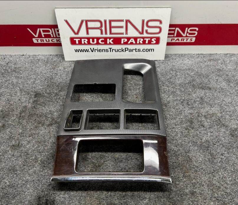 Peterbilt Dash Panel