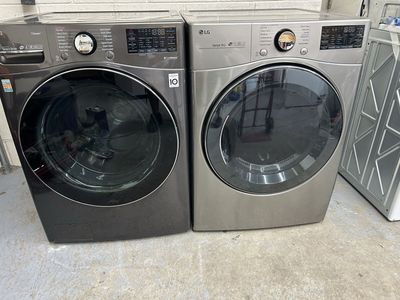 LG washer and electric dryer with steam option