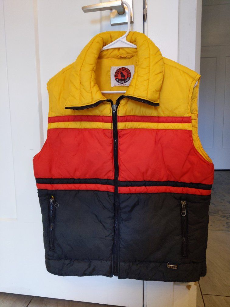 Vintage 70s or 80s White Stag Mountain Goat Puffer Vest - Red, Yellow & Black - Size M/L