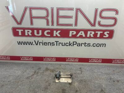 Peterbilt Bracket