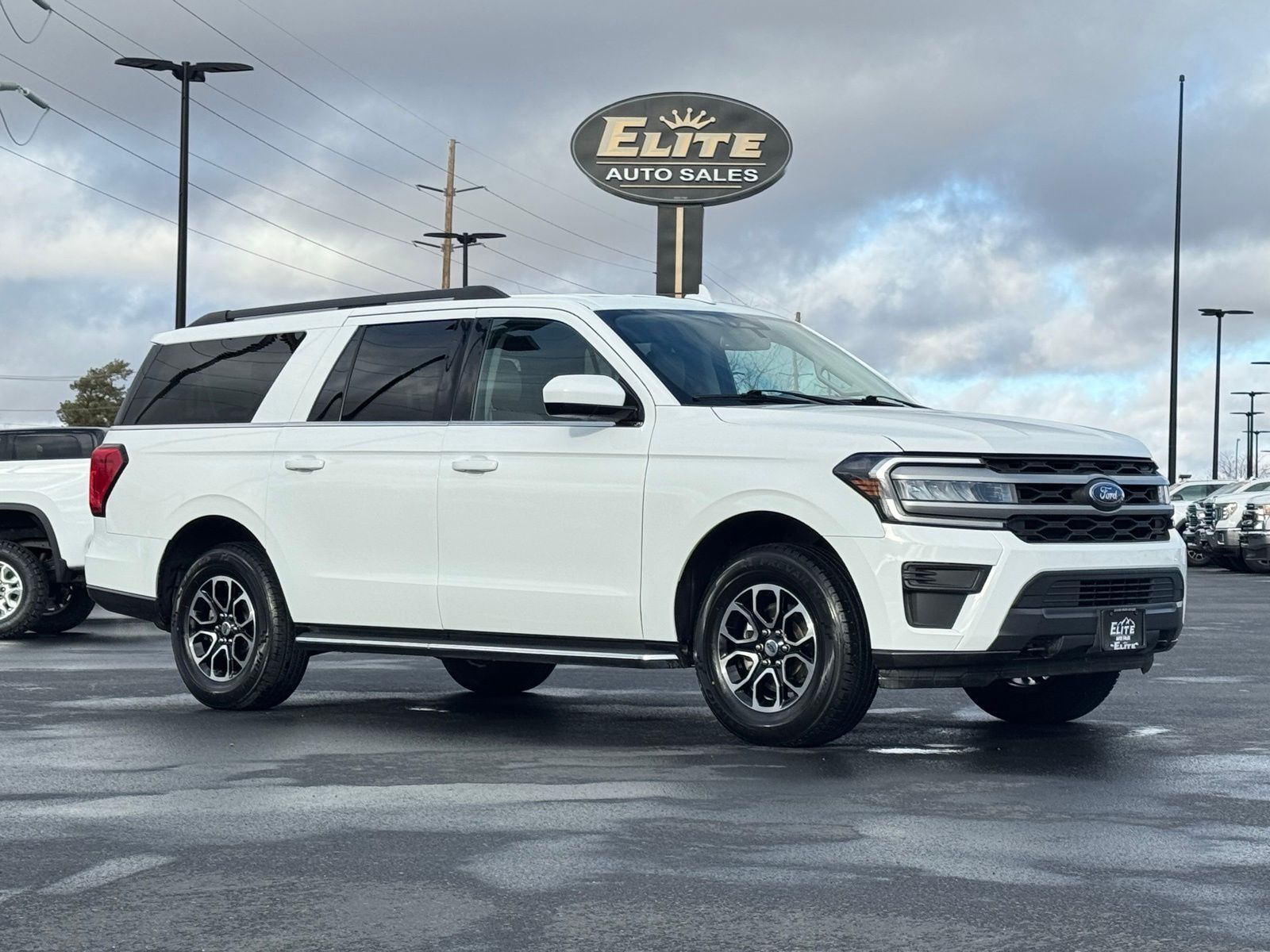 2023 Ford Expedition Max XLT