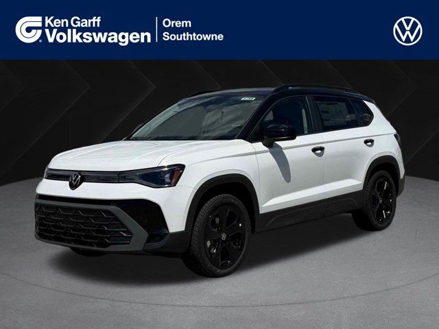 2026 Volkswagen Taos SE Black 4Motion