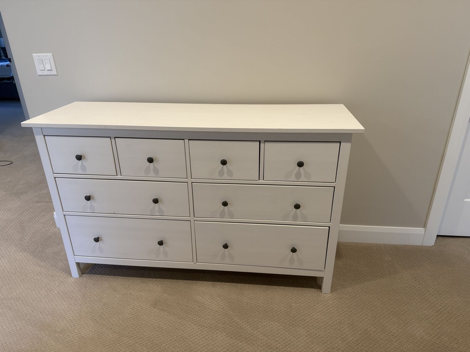 8 Drawer White Dresser