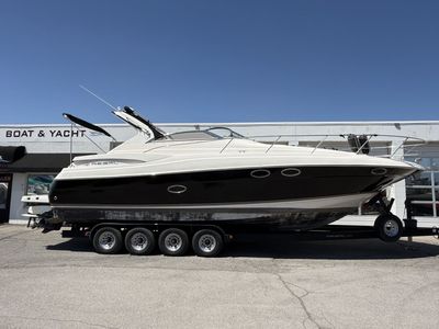 2004 35' Regal Commodore 3560 Yacht