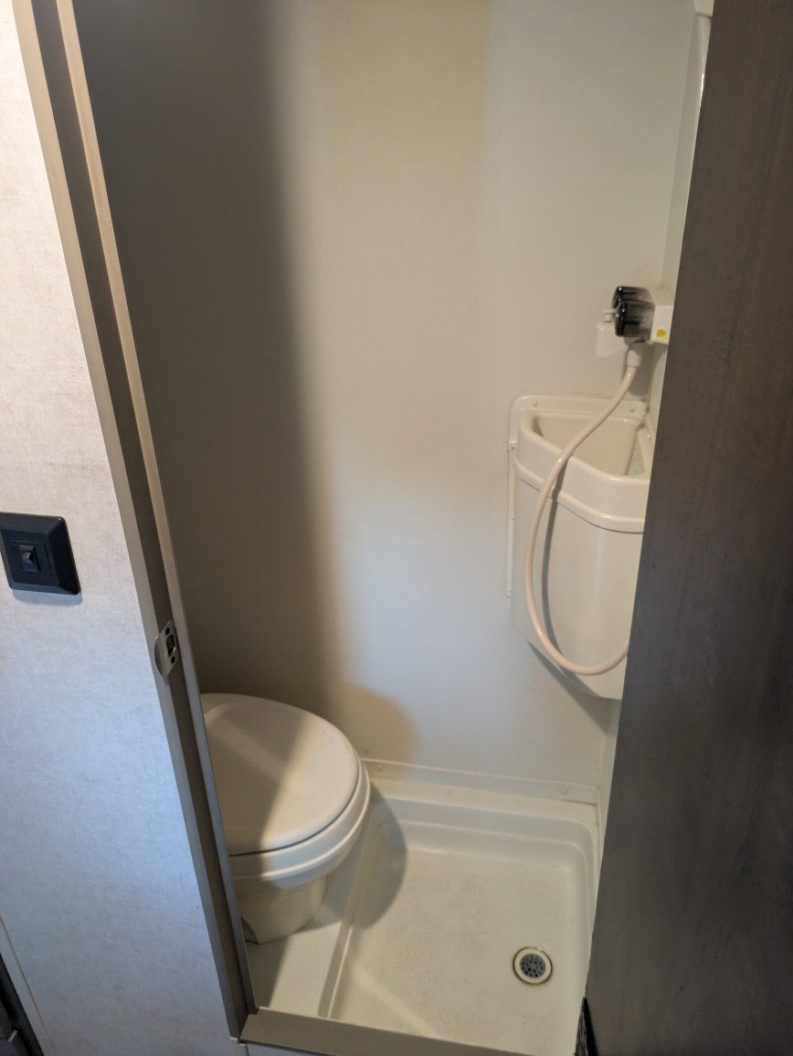 Main image 8