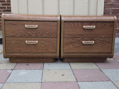 2 Drawer Nightstand Set