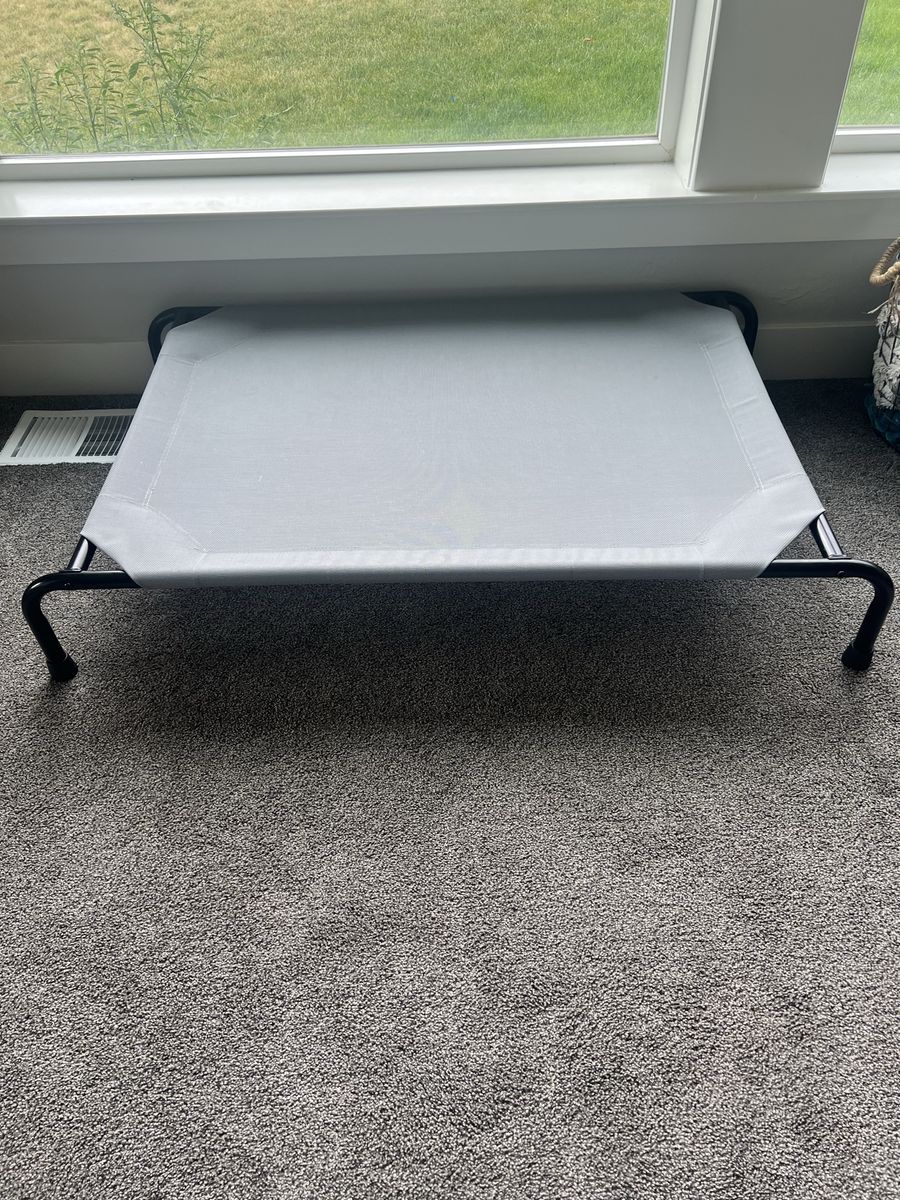 K&H Pet Products Original Pet Cot Elevated Dog Bed, Cooling Mesh, Grey, Large