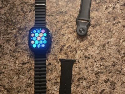 smart Watch i8 Ultra with Two Black Bands works for IOS and Samsung.