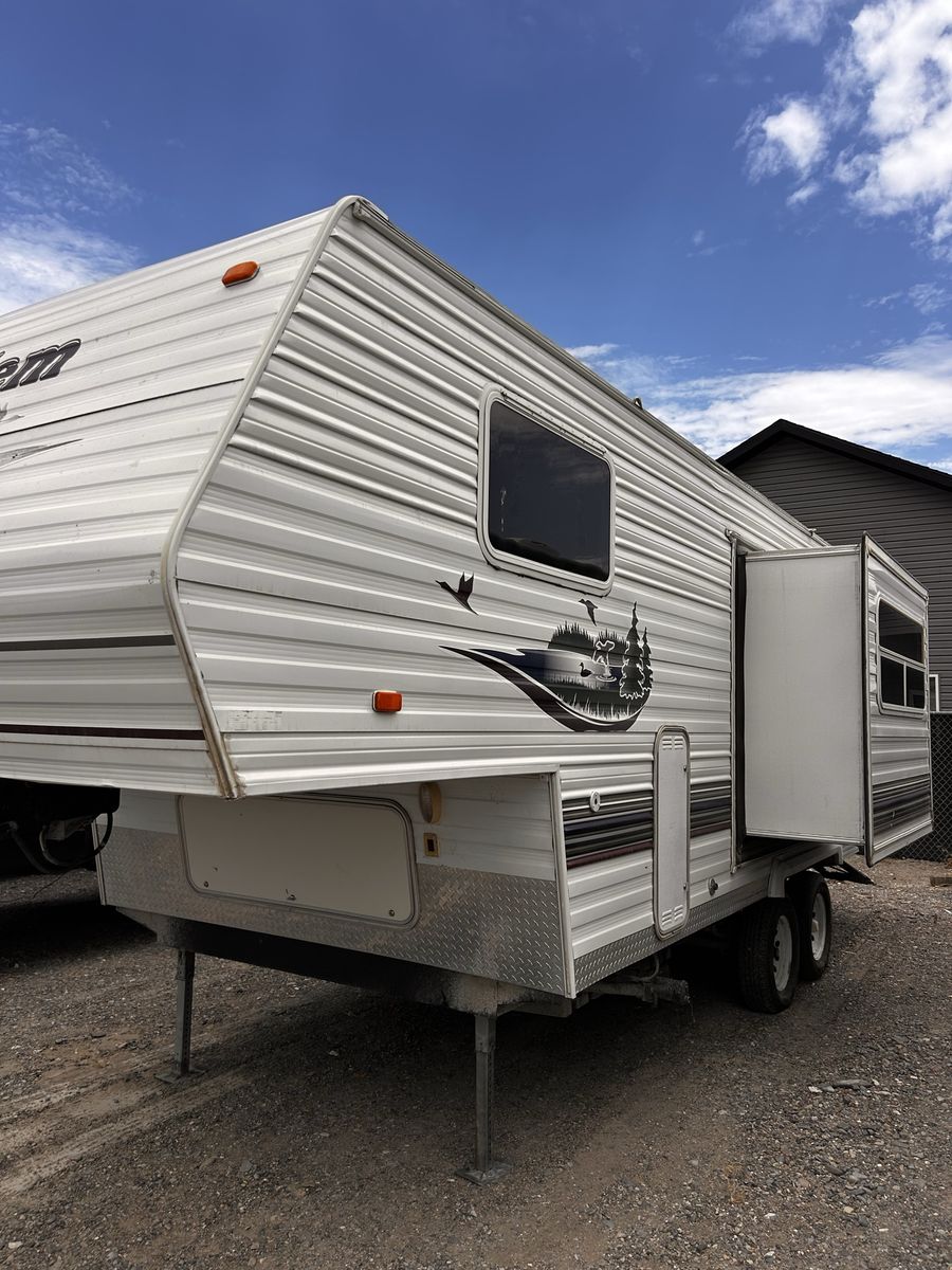 2004 Salem 5th Wheel