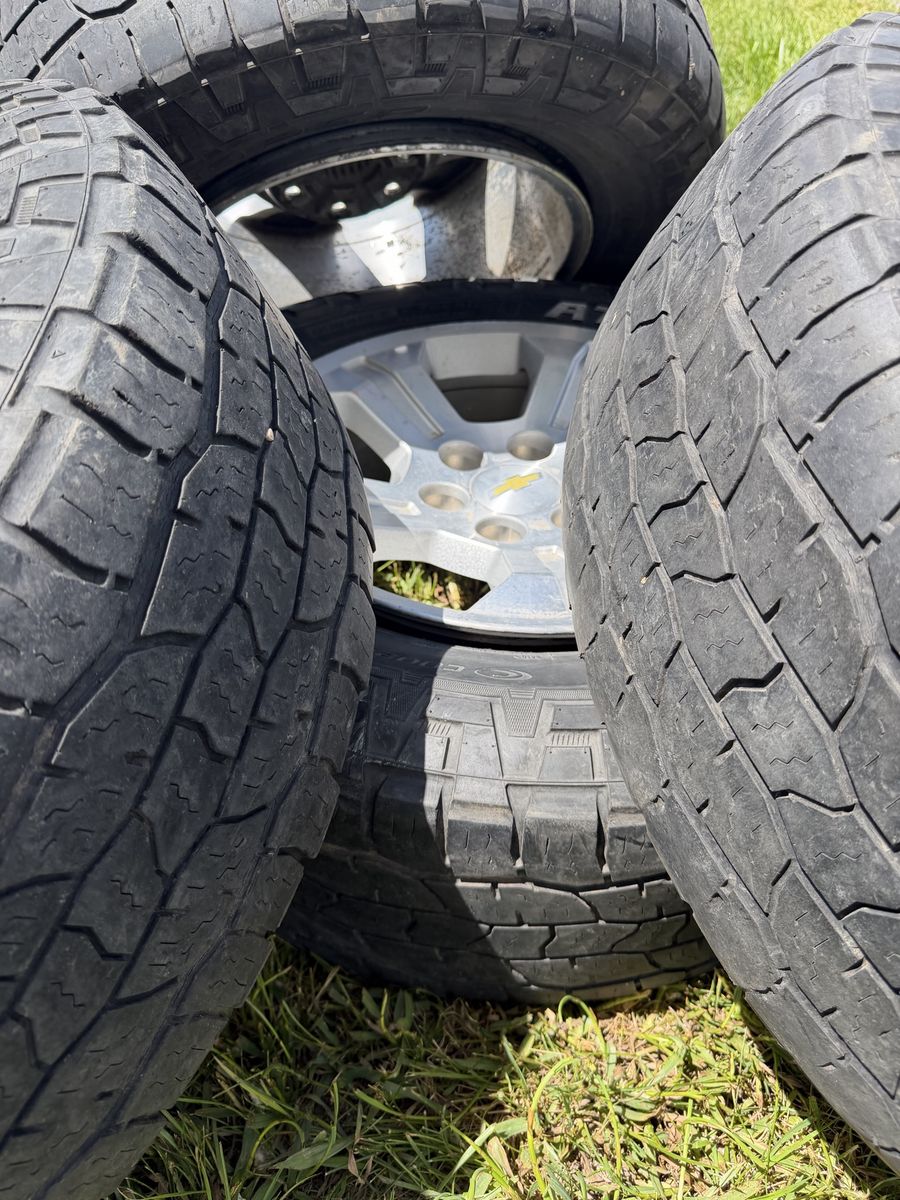 Tires/rims