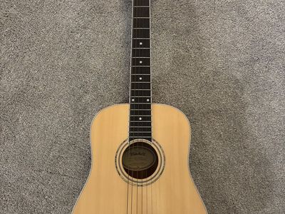 Mitchell DJ-120/N 3/4 Acoustic Guitar + Gig Bag & Strap (Excellent Condition)