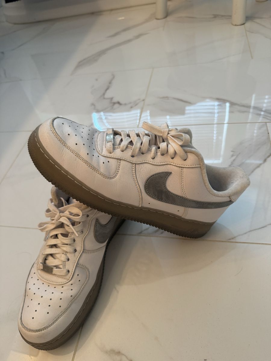 Nike Air Force 1 Low White/Grey Gum Sole - Size 11