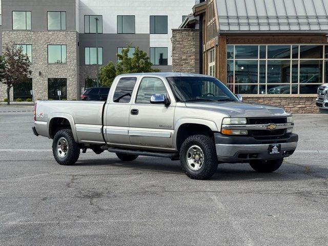 2002 CHEVROLET SILVERADO 2500HD LS