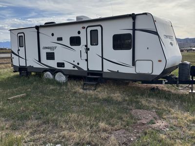2016 Conquest Supreme by Gulf Stream