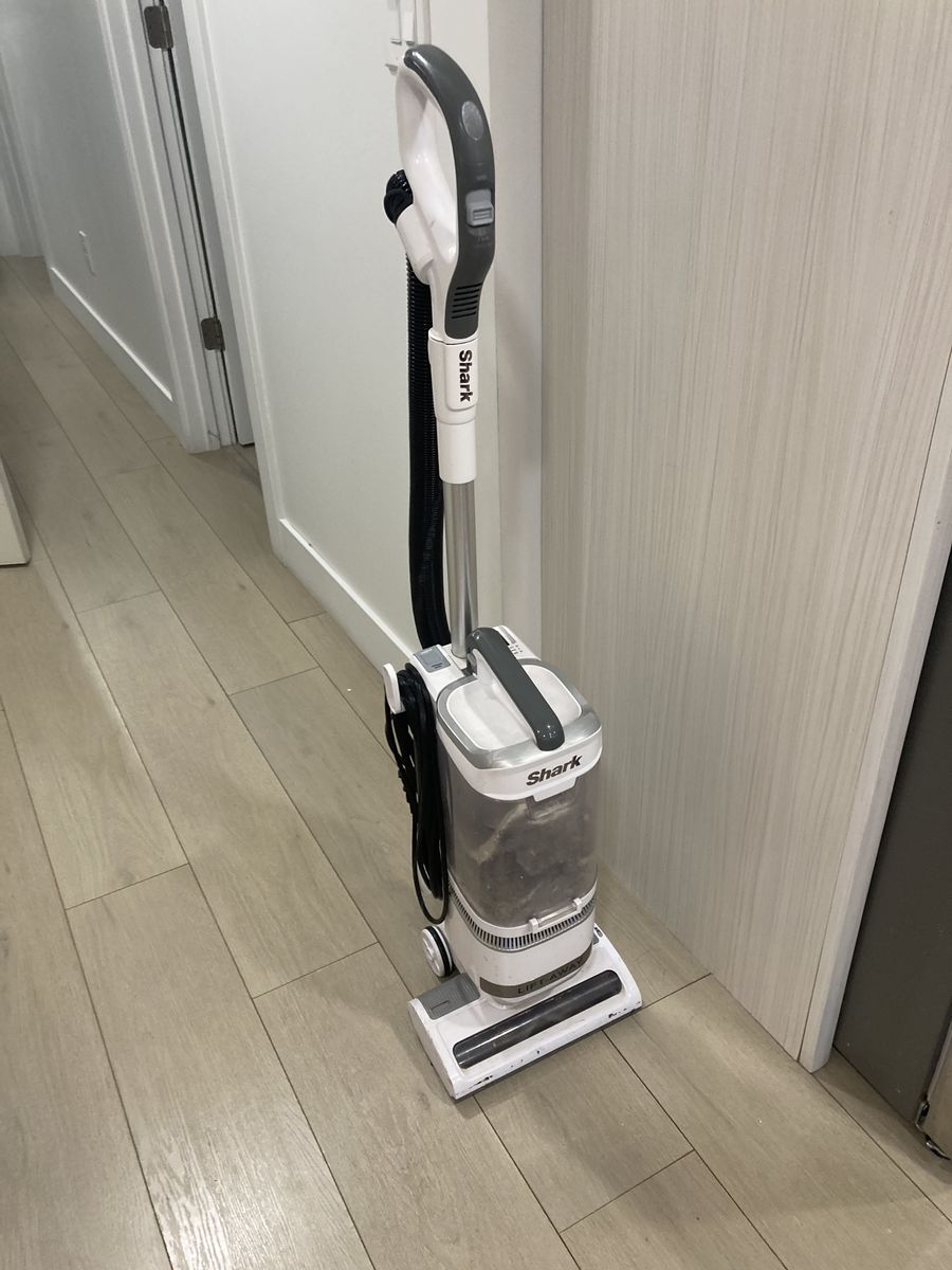 Vacuum Cleaner - Shark
