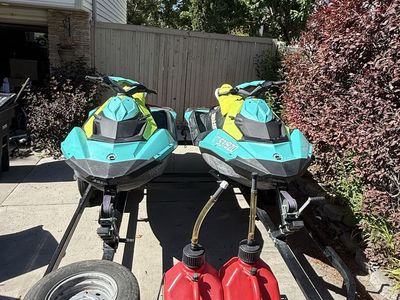 2x 2022 seadoo spark 3 person machines