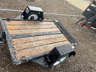 Tilt trailer